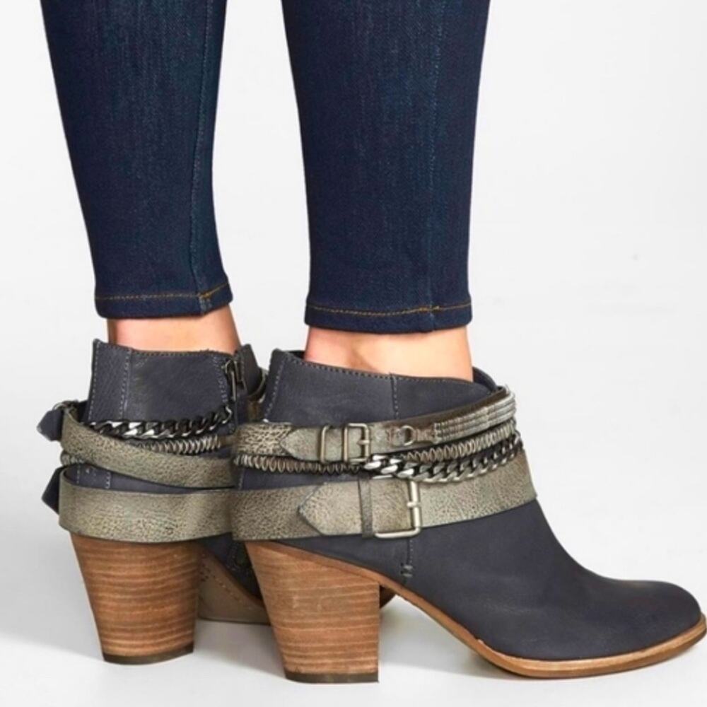 Dolce Vita Yazmin Motorcycle Booties Boots Size 9